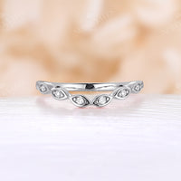 Round Moissanite Antique Curved Stacking Wedding Band