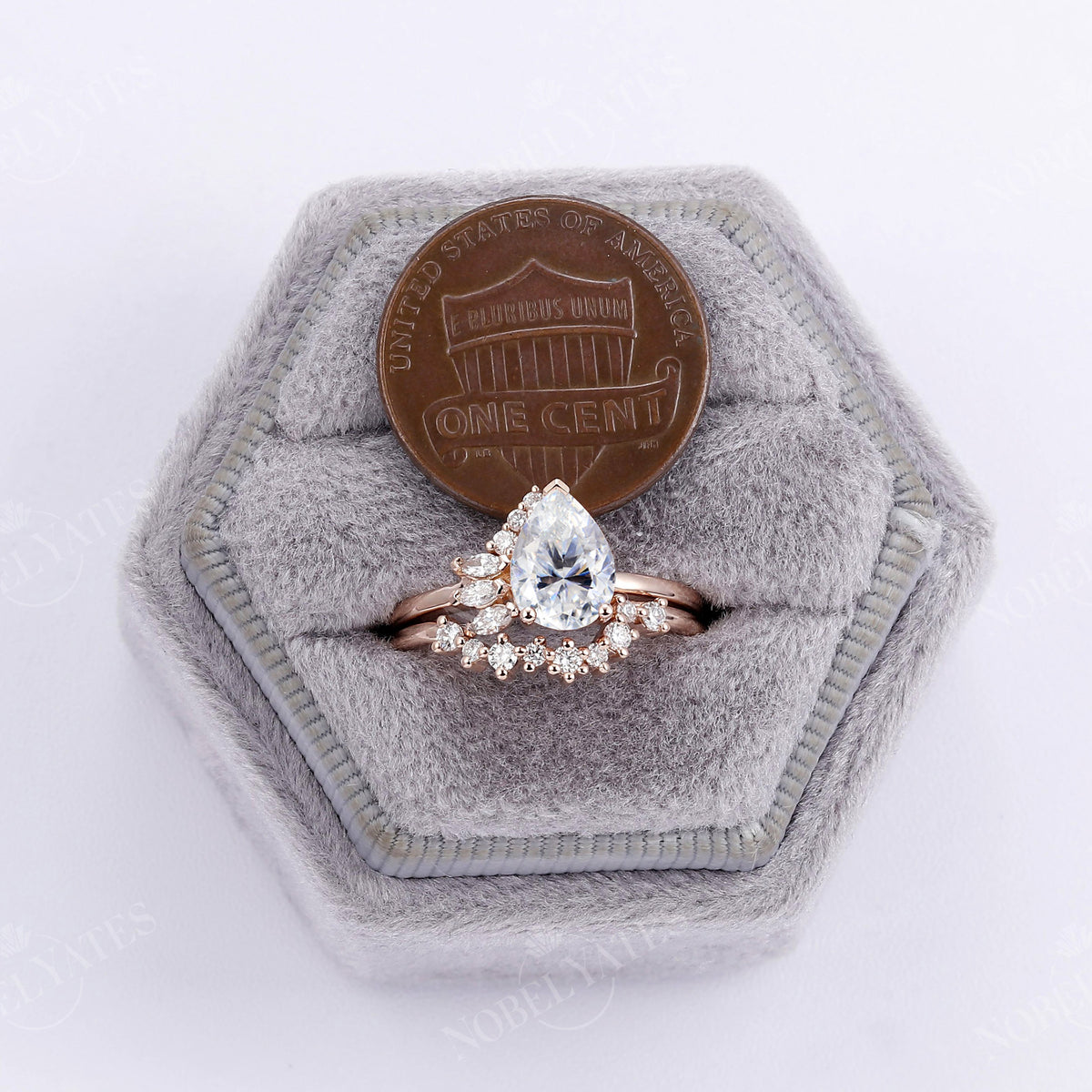 Pear Moissanite Cluster Diamond&Moissanite Bridal Set