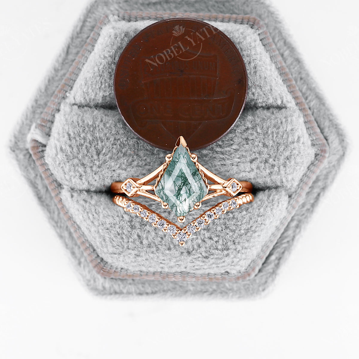 Vintage Kite Cut Moss Agate Rose Gold Engagement Ring Set