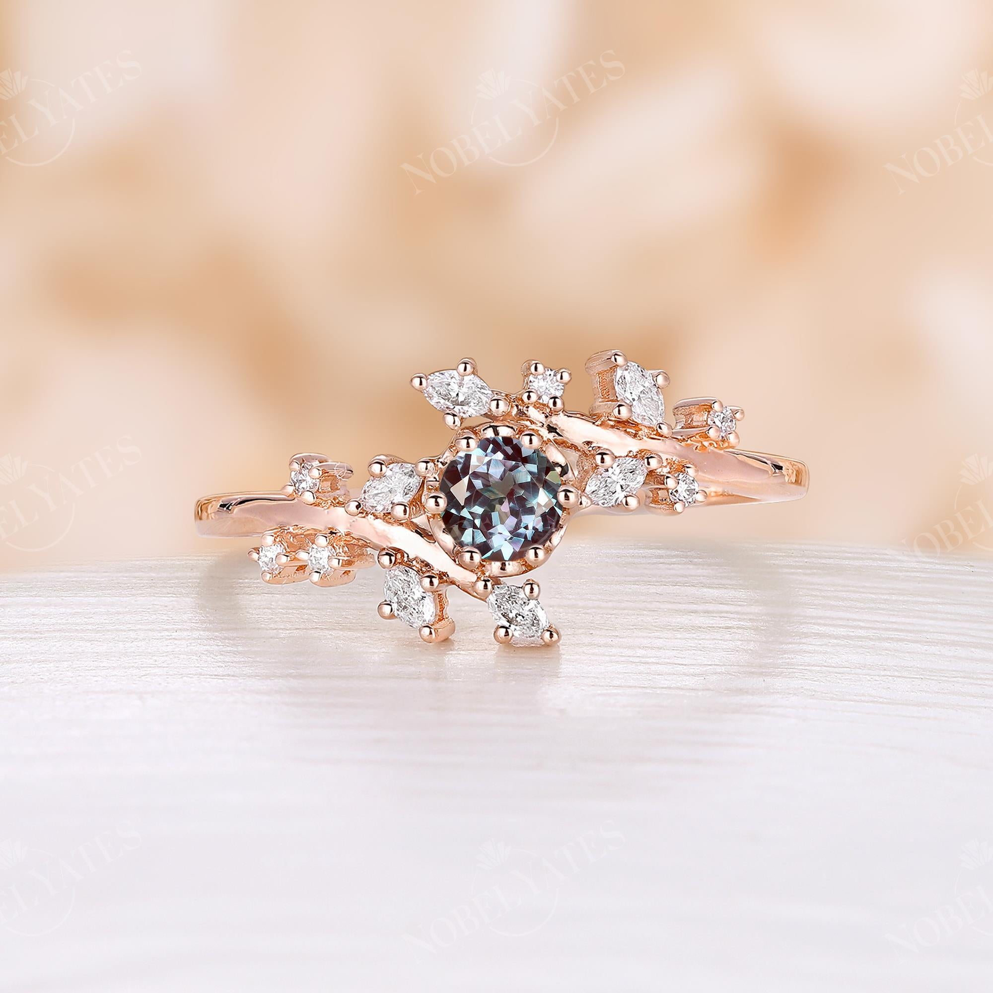 Leaf design store engagement rings