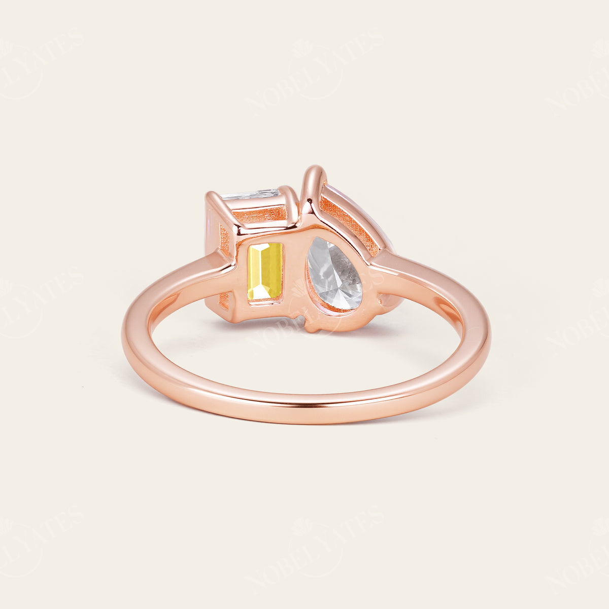 IGI Pear & Emerald Lab-Grown Yellow Diamond Toi et Moi Ring